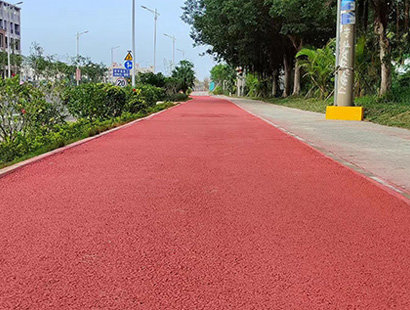 偉博施工海南省慢行車(chē)道-水性MMA瀝青改色工程