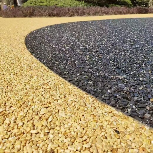 透水膠粘石路面